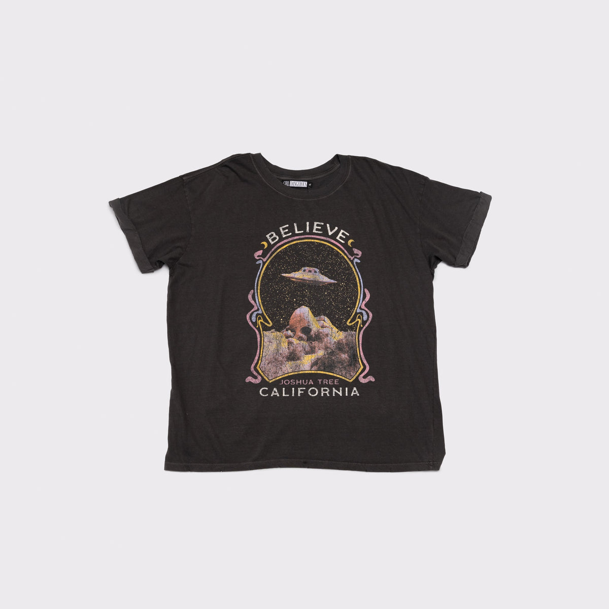 Roaming Travelers Joshua Tree Believe Tee